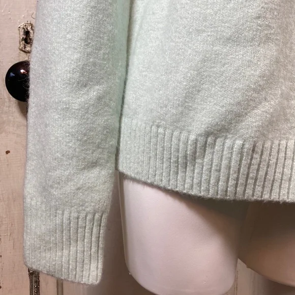 💙NWT! J.Crew Fair Isle Sequins Turtleneck Sweater - Picture 5 of 15